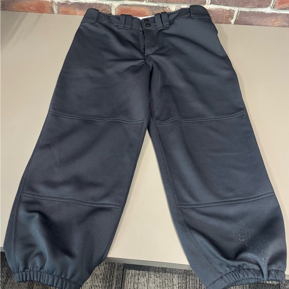 Women's Mizuno Belted Softball Pants - Picture 2 of 3